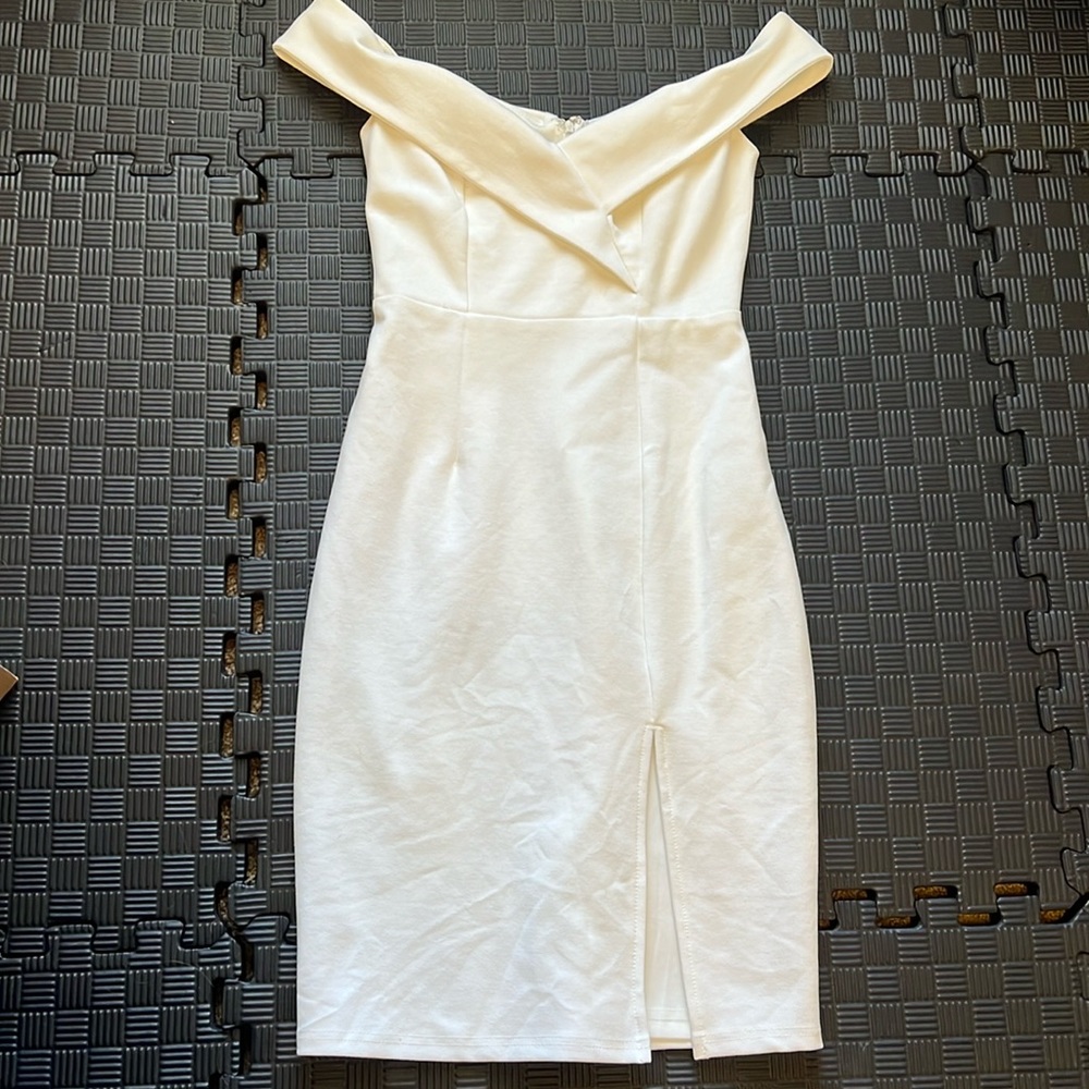 Lulus off the shoulder midi dress